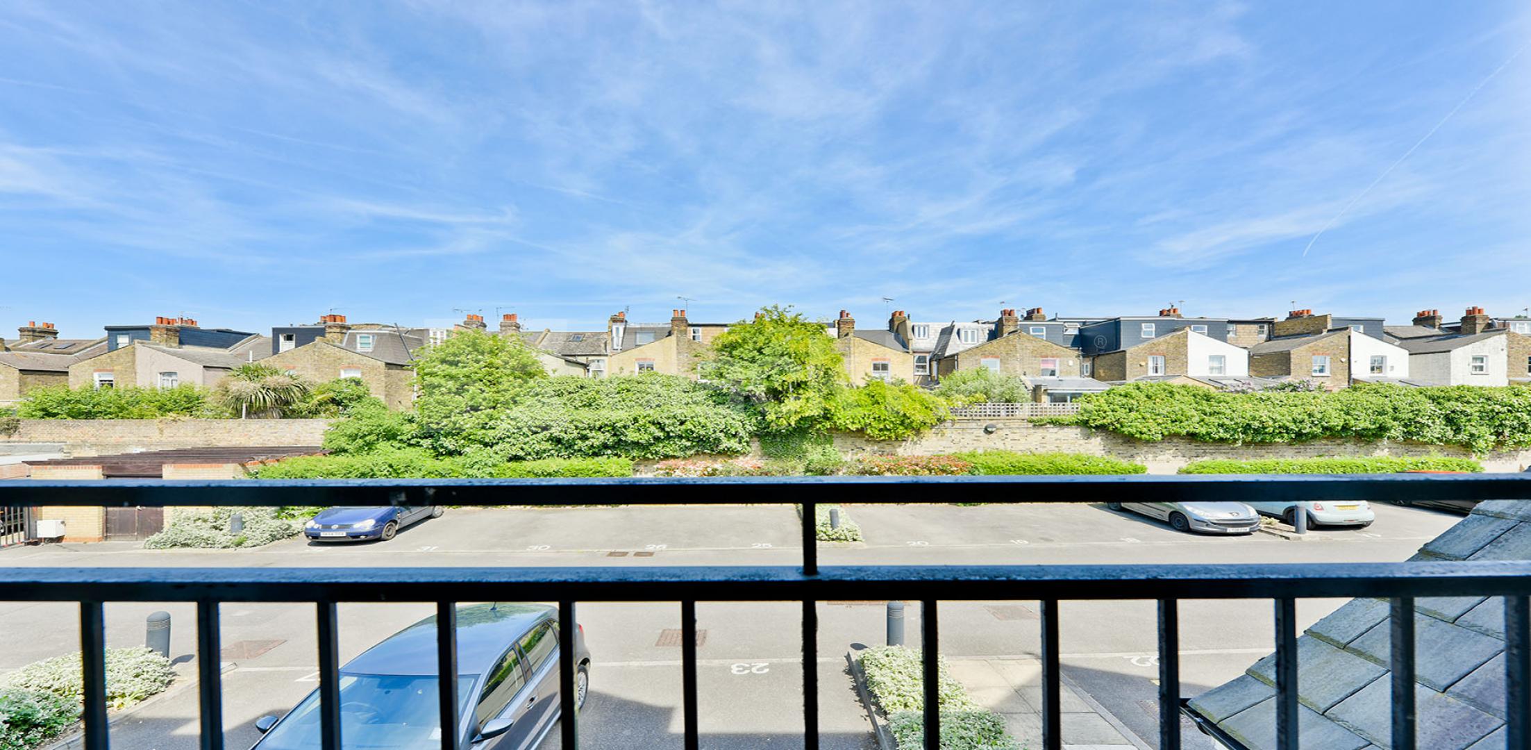 			NEW INSTRUCTION  (Includes Private Gated Parking), 1 Bedroom, 1 bath, 1 reception Apartment			 Wells Place, Kingham Close, Earlsfield